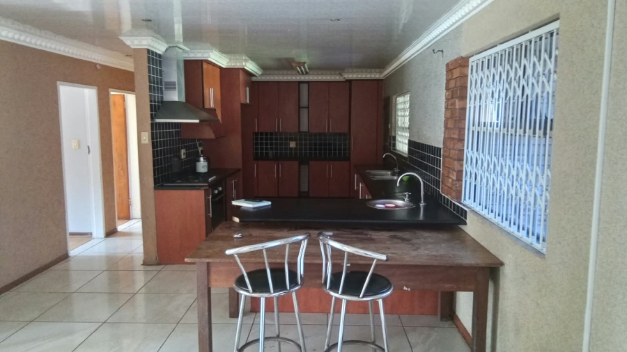 4 Bedroom Property for Sale in Amalinda Eastern Cape
